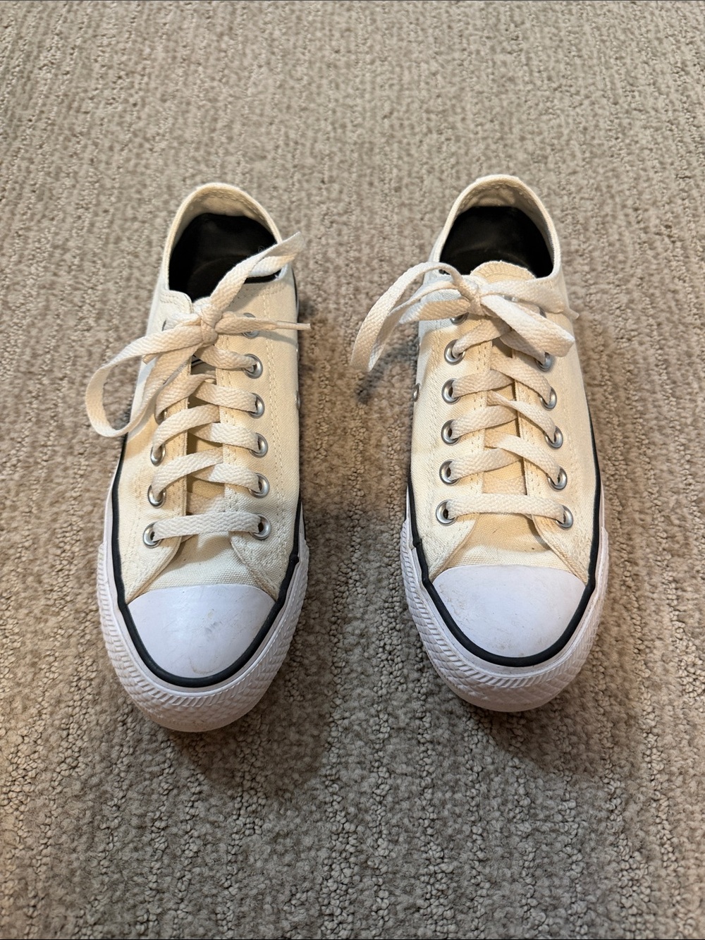 Converse Chuck Taylor All Star Low Top Butterfly Sneakers